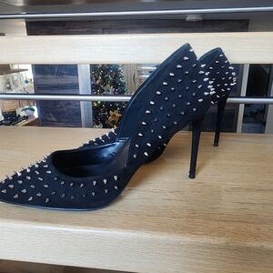 Steve Madden Black Studded Heels